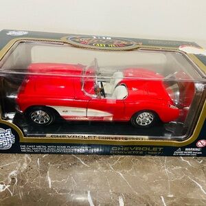 Vintage Road Tough Diecast 1/16 Scale 1957 Chevrolet Corvette NIB